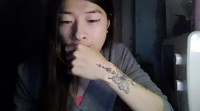 Snapshot of CarlyJoy chatting on 03/03/25, 03:32 CarlyJoy online show from 03/03/25, 03:32