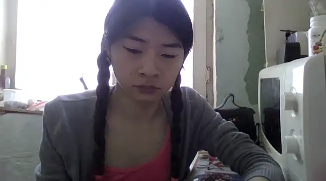 Snapshot of CarlyJoy chatting on 03/10/25, 07:44 CarlyJoy online show from 03/10/25, 07:44