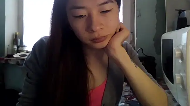 Snapshot of CarlyJoy chatting on 03/05/25, 11:38 CarlyJoy online show from 03/05/25, 11:38