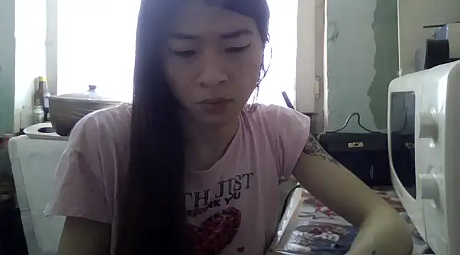 Snapshot of CarlyJoy chatting on 03/19/25, 06:35 CarlyJoy online show from 03/19/25, 06:35