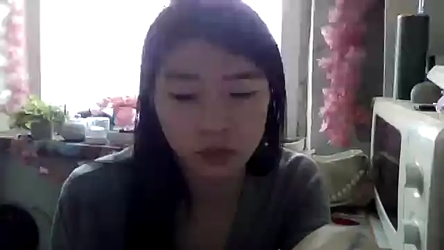 CarlyJoy online show from 02/06/26, 09:27