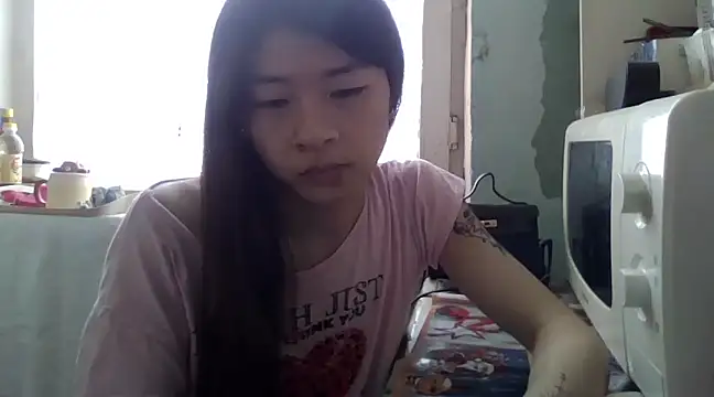 Snapshot of CarlyJoy chatting on 03/21/25, 07:33 CarlyJoy online show from 03/21/25, 07:33
