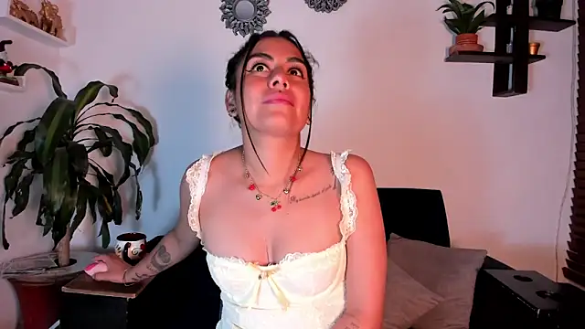 im amber online show from 03/17/26, 02:03