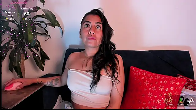 im amber online show from 12/05/25, 02:37