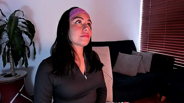 im amber online show from 03/06/26, 01:28