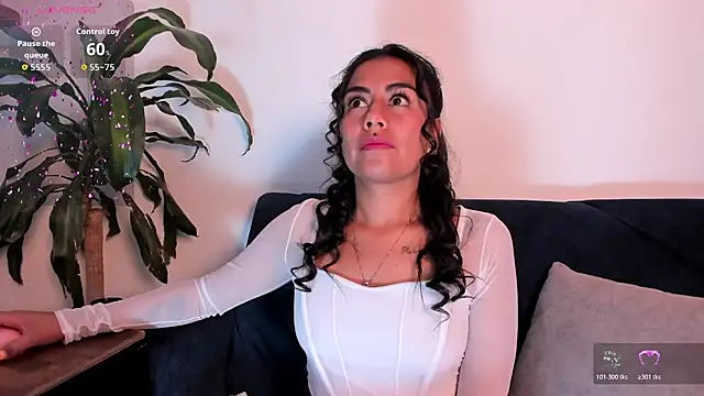 im amber online show from 11/05/25, 01:47