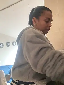 im amber online show from 02/23/26, 01:23