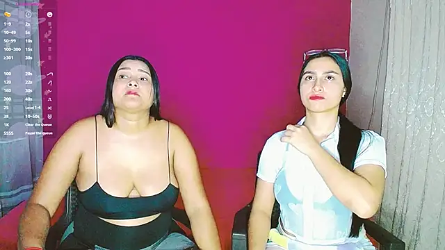 Snapshot of violeta_rous chatting on 03/11/25, 05:57 violeta rous online show from 03/11/25, 05:57