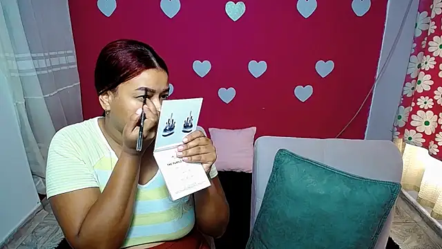 Snapshot of violeta_rous chatting on 05/01/26, 03:06 violeta rous online show from 05/01/26, 03:06