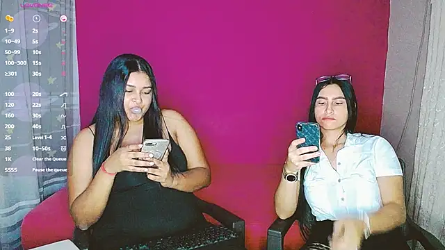 Snapshot of violeta_rous chatting on 03/01/25, 02:59 violeta rous online show from 03/01/25, 02:59
