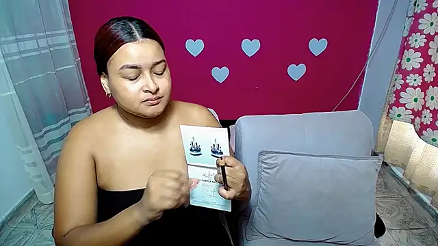Snapshot of violeta_rous chatting on 05/28/26, 01:06 violeta rous online show from 05/28/26, 01:06