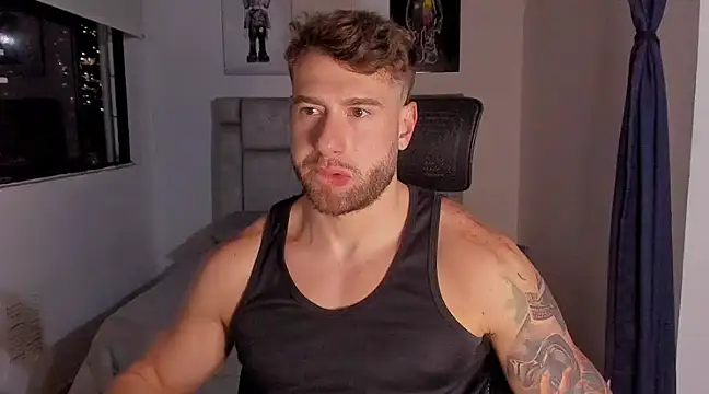 Snapshot of paul_rogerr chatting on 03/16/25, 12:45 paul rogerr online show from 03/16/25, 12:45