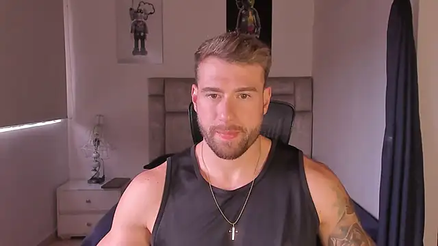 Snapshot of paul_rogerr chatting on 10/04/25, 09:27 paul rogerr online show from 10/04/25, 09:27