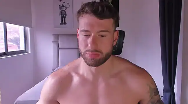 Snapshot of paul_rogerr chatting on 03/12/25, 06:53 paul rogerr online show from 03/12/25, 06:53