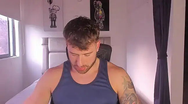 Snapshot of paul_rogerr chatting on 02/25/25, 10:53 paul rogerr online show from 02/25/25, 10:53