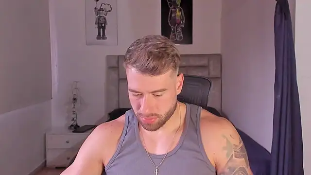 Snapshot of paul_rogerr chatting on 10/08/25, 10:21 paul rogerr online show from 10/08/25, 10:21