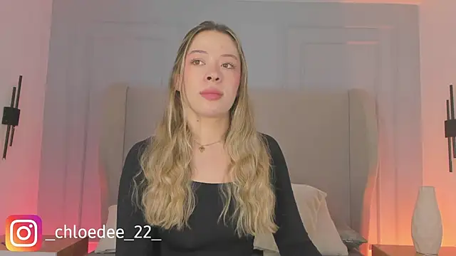 chloe d online show from 02/13/26, 01:00