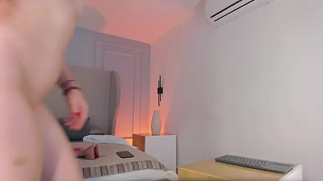 chloe d online show from 03/08/26, 01:14