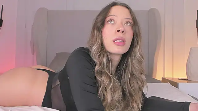 chloe d online show from 11/15/25, 12:53