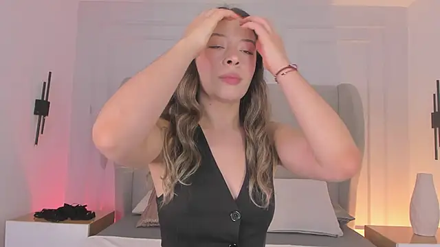 chloe d online show from 11/26/25, 01:00