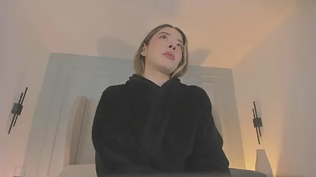 chloe d online show from 05/11/26, 01:12