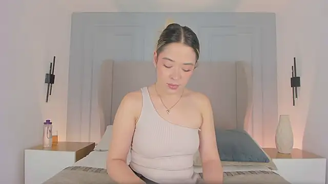 chloe d online show from 05/14/26, 01:08