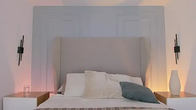 chloe d online show from 03/21/26, 12:31