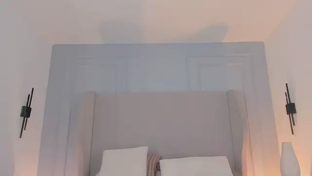 chloe d online show from 03/31/26, 12:18