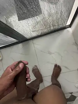 Snapshot of Tintola chatting on 02/19/26, 12:18 Tintola online show from 02/19/26, 12:18