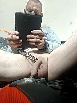 deepstroker42071 online show from 09/27/25, 11:05