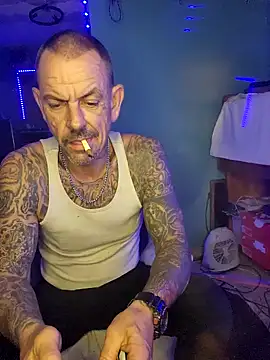 deepstroker42071 online show from 12/25/24, 09:24