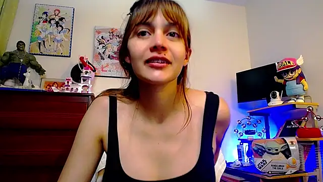 Snapshot of Pretty-10Woman chatting on 12/10/24, 08:27 Pretty-10Woman online show from 12/10/24, 08:27