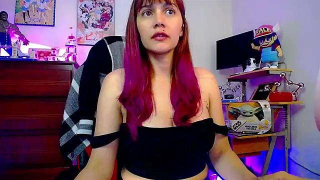 Snapshot of Pretty-10Woman chatting on 01/10/25, 01:10 Pretty-10Woman online show from 01/10/25, 01:10