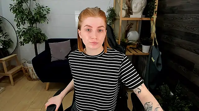 Mira  Blush online show from 03/15/25, 06:36