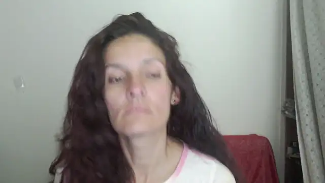 catalina duran1 online show from 04/19/26, 07:09