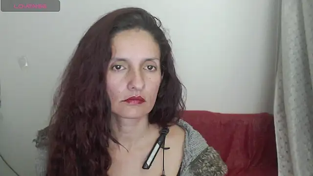 catalina duran1 online show from 04/17/26, 04:48