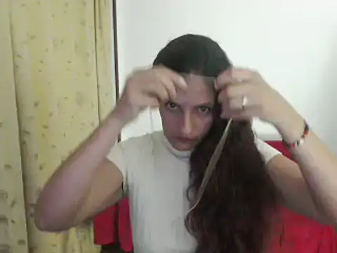 Snapshot of catalina_duran1 chatting on 03/16/25, 05:25 catalina duran1 online show from 03/16/25, 05:25