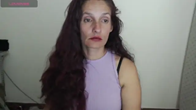 Snapshot of catalina_duran1 chatting on 06/07/26, 07:24 catalina duran1 online show from 06/07/26, 07:24