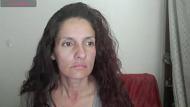 catalina duran1 online show from 04/20/26, 05:54