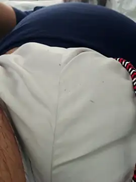 Snapshot of ikarus07 chatting on 10/03/25, 06:48 ikarus07 online show from 10/03/25, 06:48