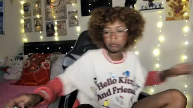 Cristal Jonasxh online show from 11/16/25, 03:44