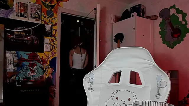 Sunny Mouse  online show from 09/30/25, 05:08