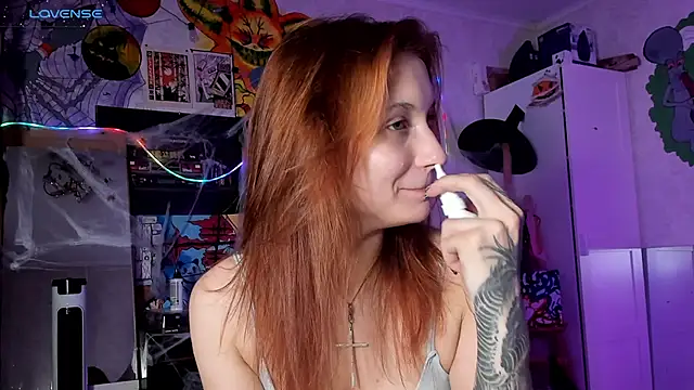 Sunny Mouse  online show from 10/24/25, 04:28