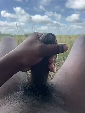 Yurt000 online show from 09/29/25, 03:35