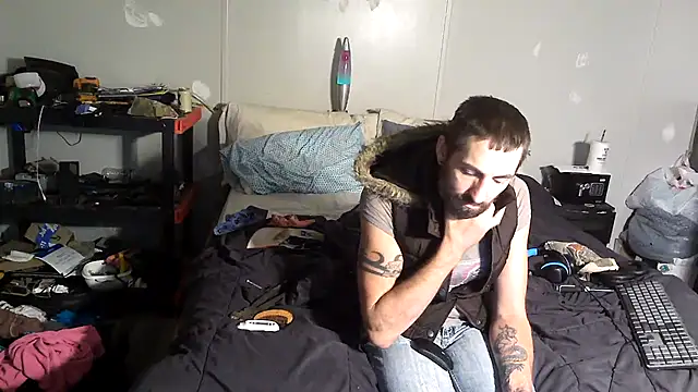 Bi curious86 online show from 11/03/25, 04:50