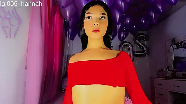 Hannahsmit online show from 10/23/25, 10:41