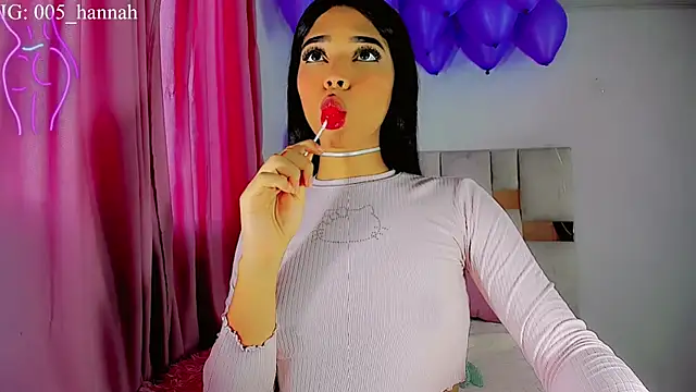 Hannahsmit online show from 11/02/25, 10:26