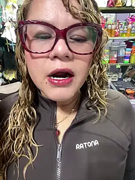 ROSALIALUCY online show from 07/29/26, 11:42