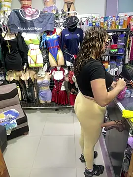 ROSALIALUCY online show from 06/21/26, 11:49