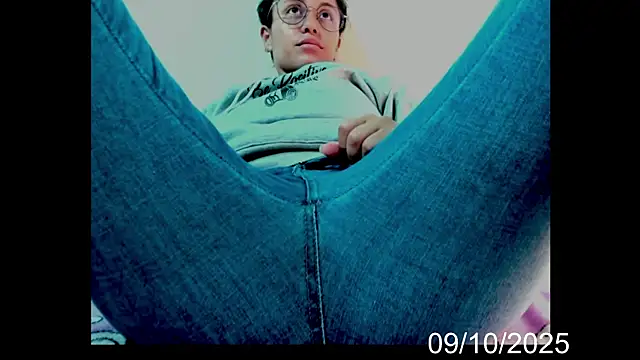 lady hana28 online show from 10/09/25, 12:17